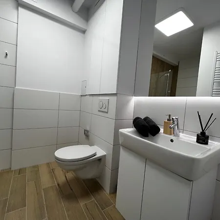 Apartament 2 Pokojowy Z Balkonem Wysoki Standard Premium Namyslow Exterior photo